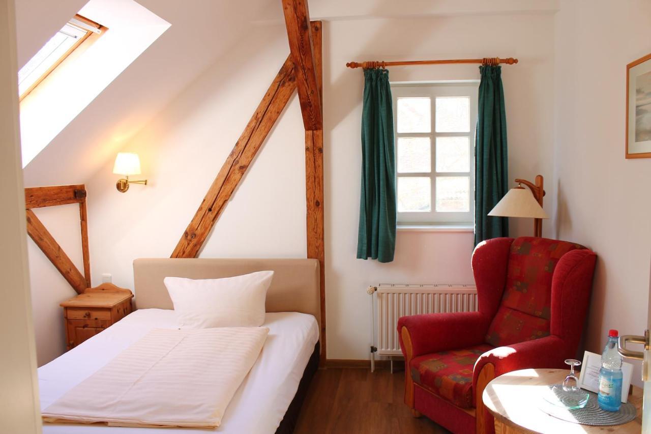 Hotel Schloesschen Sundische Wiese 青斯特 外观 照片