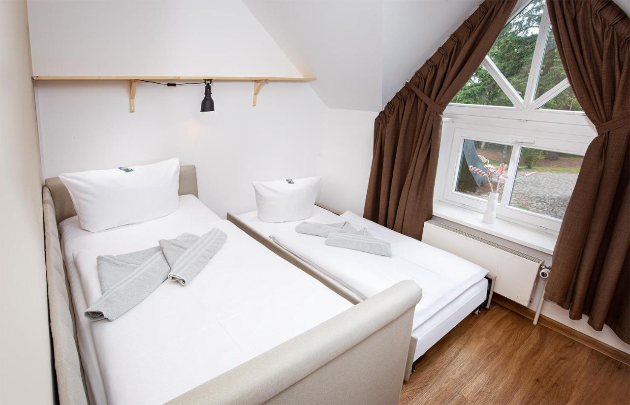 Hotel Schloesschen Sundische Wiese 青斯特 外观 照片